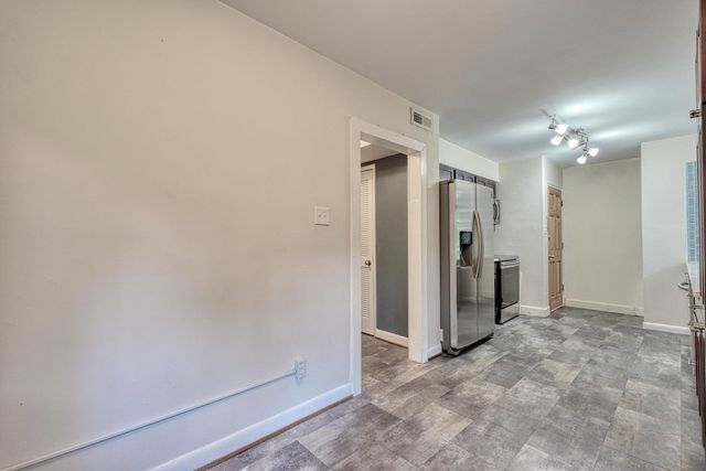 724 Ridgedale Dr, Spartanburg, SC 29388