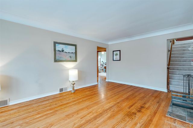 24910 Rockford Street, Dearborn, MI 48124