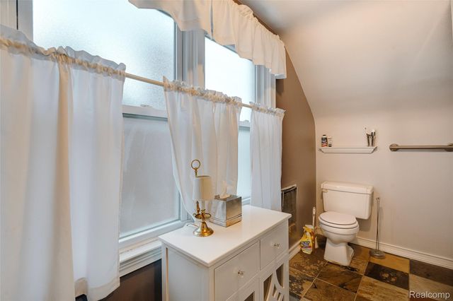 24910 Rockford Street, Dearborn, MI 48124