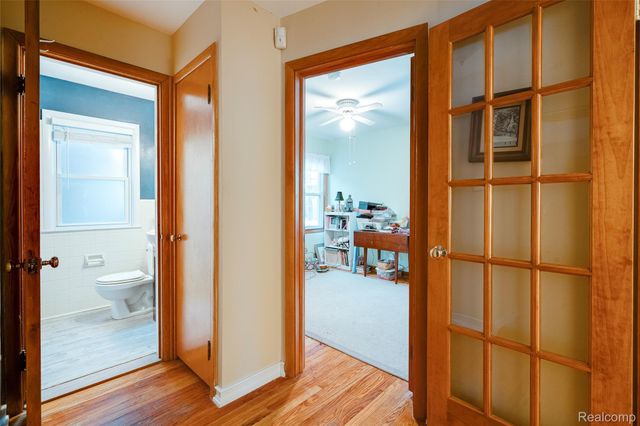 24910 Rockford Street, Dearborn, MI 48124