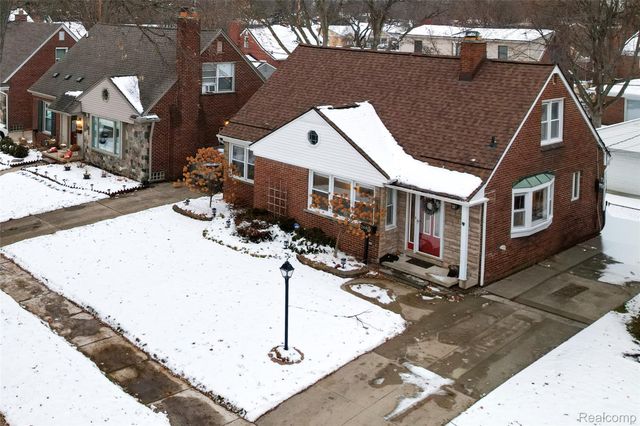 24910 Rockford Street, Dearborn, MI 48124