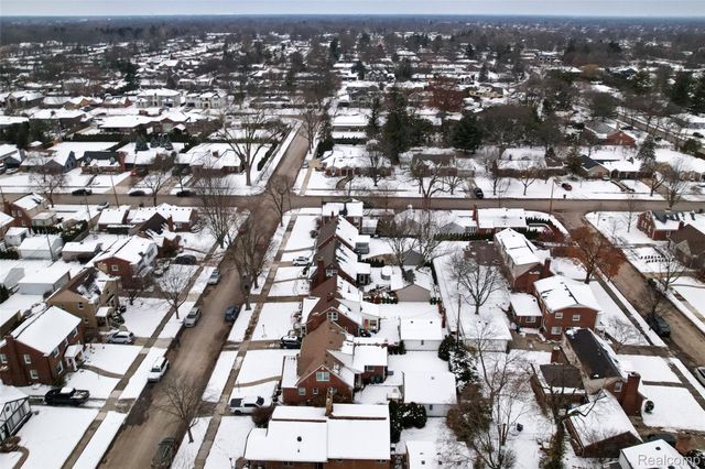 24910 Rockford Street, Dearborn, MI 48124