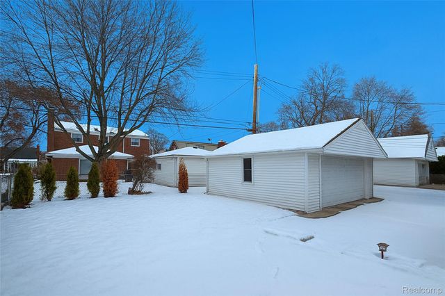 24910 Rockford Street, Dearborn, MI 48124