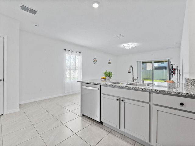 5782 HOLLINGWORTH TRAIL, Wesley Chapel, FL 33545