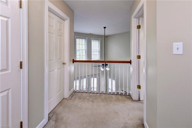 296 Walt Whitman AVE, Newport News, VA 23606