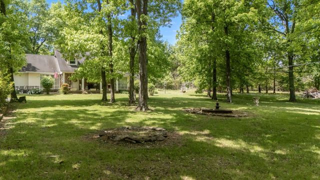 114 Glover Ln, Shelbyville, TN 37160