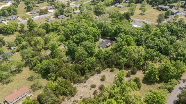 114 Glover Ln, Shelbyville, TN 37160