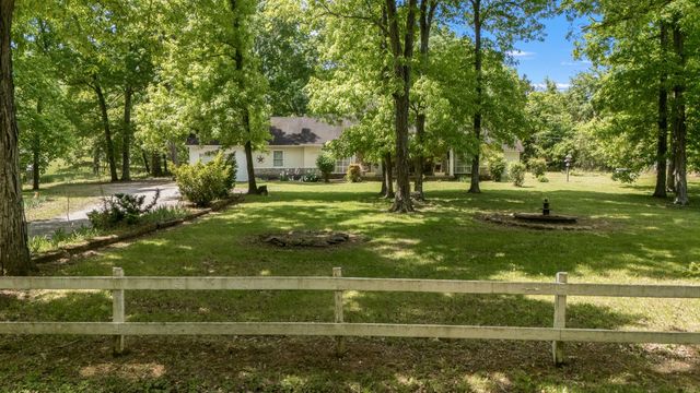 114 Glover Ln, Shelbyville, TN 37160