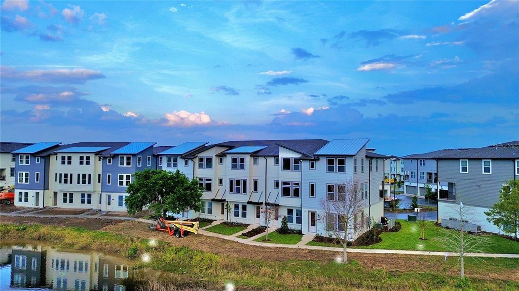 Image 30 of property listing at 12378 KOSHIVA ALLEY, Orlando, FL 32827