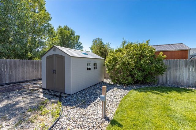 7140 Silversprings Circle, Billings, MT 59106