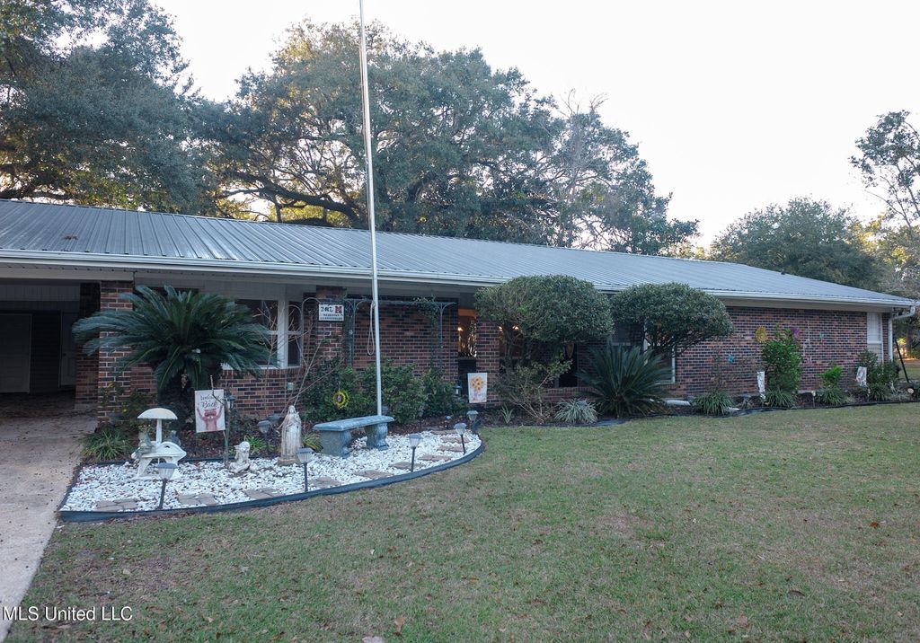 2417 Orrell Street, Gautier, MS 39553