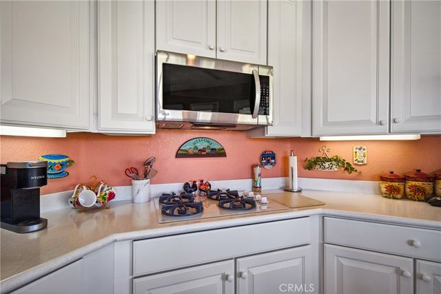 5082 Singing Hills, Banning, CA 92220