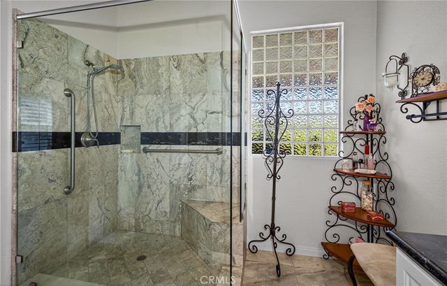 5082 Singing Hills, Banning, CA 92220