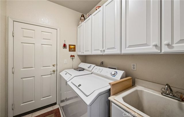 5082 Singing Hills, Banning, CA 92220