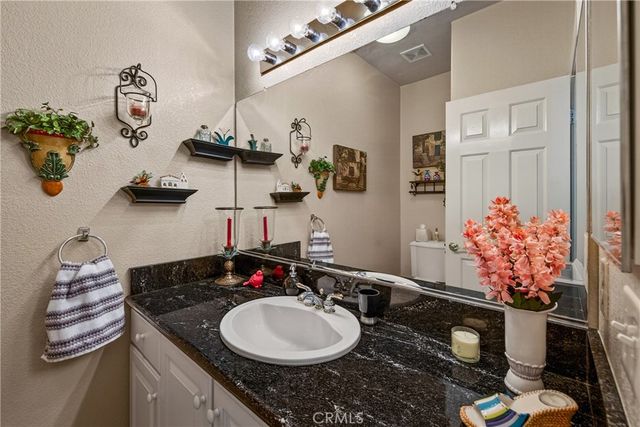 5082 Singing Hills, Banning, CA 92220