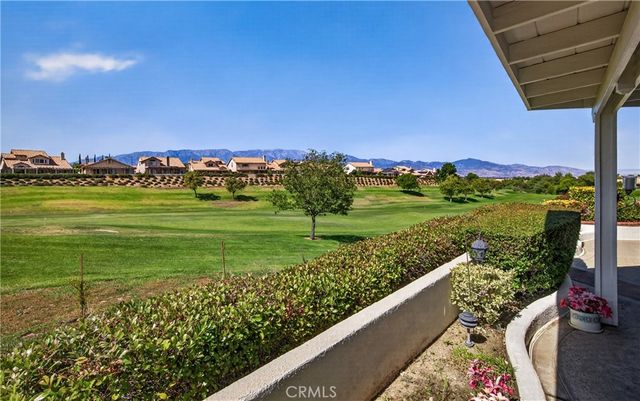 5082 Singing Hills, Banning, CA 92220