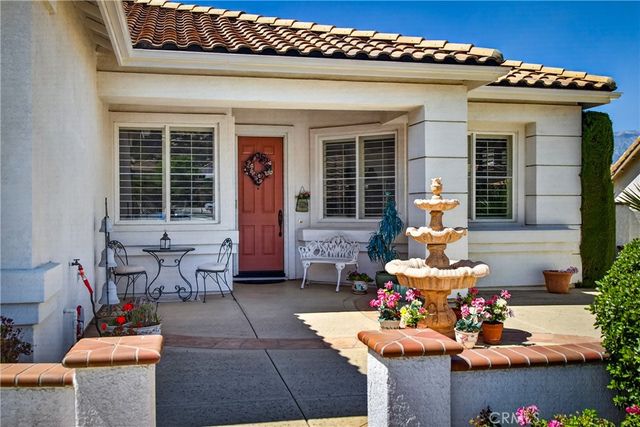 5082 Singing Hills, Banning, CA 92220