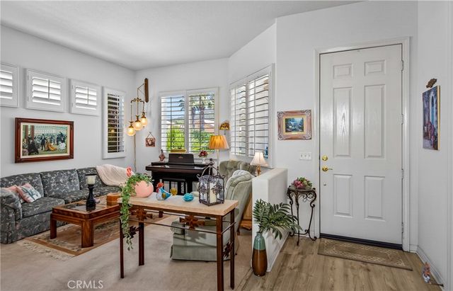 5082 Singing Hills, Banning, CA 92220
