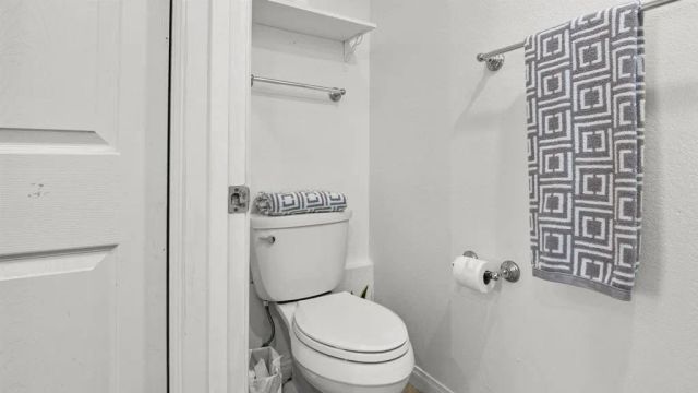 240 W Lincoln Ave 39, Escondido, CA 92026