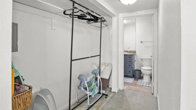 240 W Lincoln Ave 39, Escondido, CA 92026