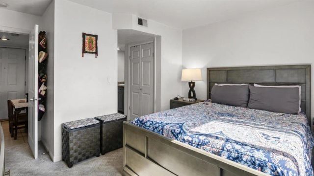 240 W Lincoln Ave 39, Escondido, CA 92026