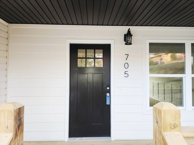 705 Hargraves Avenue, Chattanooga, TN 37411