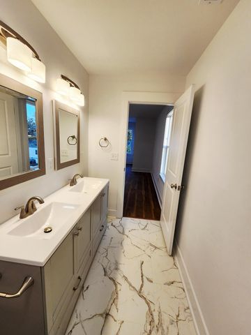 705 Hargraves Avenue, Chattanooga, TN 37411