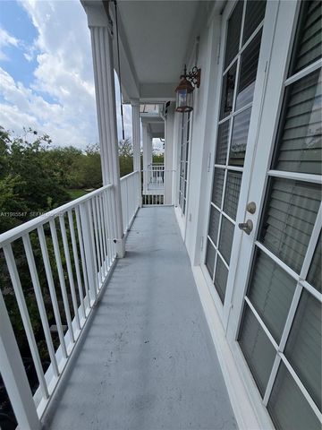 6841 N Lakeside Circle N 1091, Davie, FL 33314