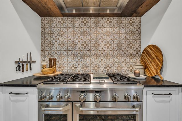 22 Samaritan Way, Waco, TX 76705