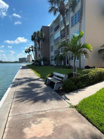 7920 SUN ISLAND DRIVE S 205, South Pasadena, FL 33707