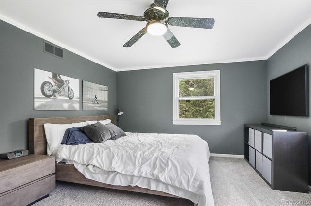 2300 Old Plank Road, Milford Charter Township, MI 48381