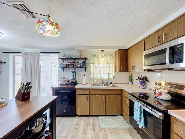 3748 REDWOOD DRIVE, Holiday, FL 34691