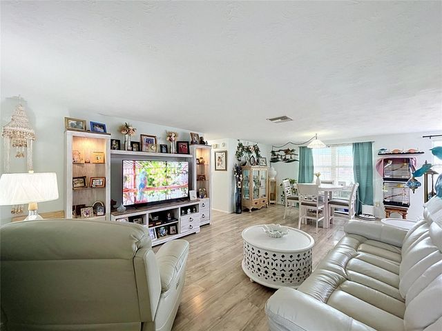 3748 REDWOOD DRIVE, Holiday, FL 34691