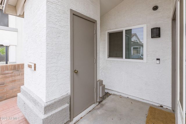 2201 N COMANCHE Drive 1028, Chandler, AZ 85224