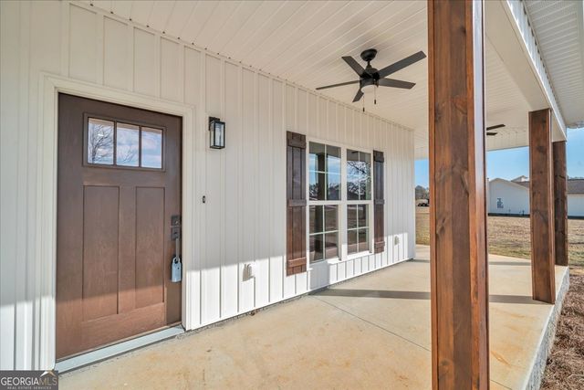 1562 Lexington Drive, Dublin, GA 31021