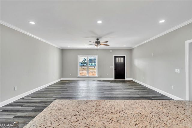 1562 Lexington Drive, Dublin, GA 31021