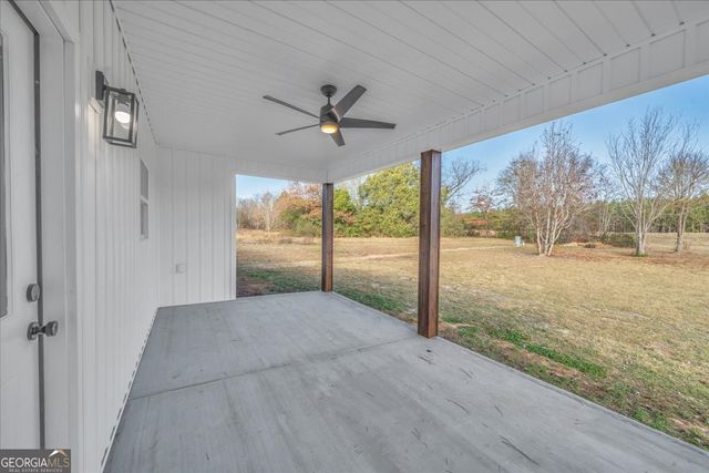 1562 Lexington Drive, Dublin, GA 31021