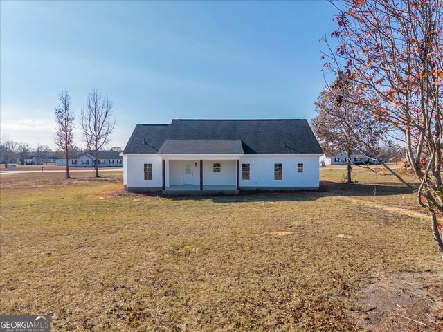 1562 Lexington Drive, Dublin, GA 31021