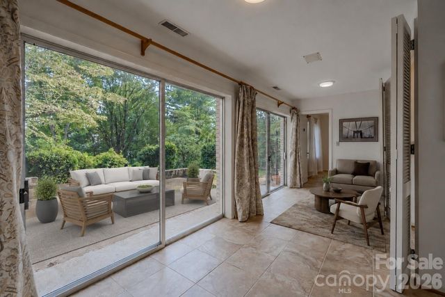 1225 Hogback Mountain Road, Tryon, NC 28782