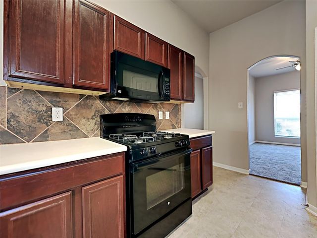 5042 Dappled Grove Trail, Humble, TX 77346