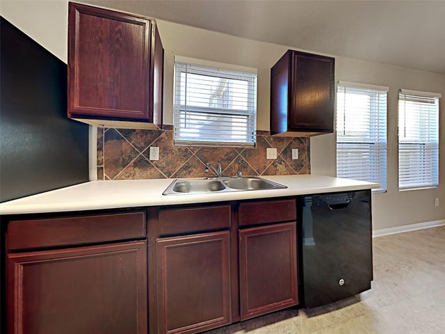 5042 Dappled Grove Trail, Humble, TX 77346