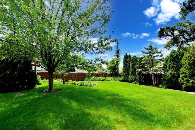 9134 Marion Avenue, Morton Grove, IL 60053