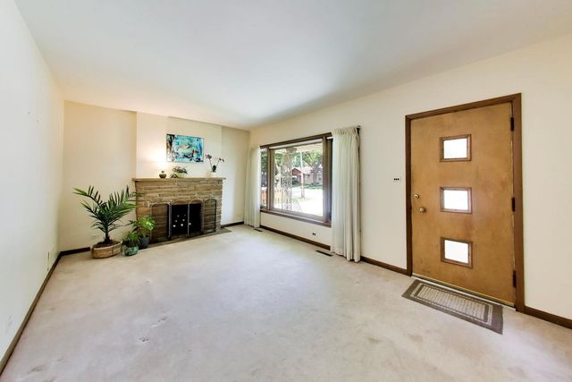 9134 Marion Avenue, Morton Grove, IL 60053