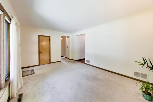 9134 Marion Avenue, Morton Grove, IL 60053