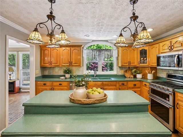 13597 Woolsey Road, Hampton, GA 30228