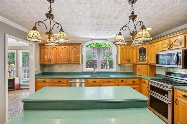 13597 Woolsey Road, Hampton, GA 30228