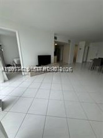 851 Three Island Blvd 418, Hallandale Beach, FL 33009
