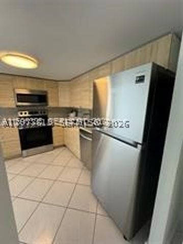 851 Three Island Blvd 418, Hallandale Beach, FL 33009