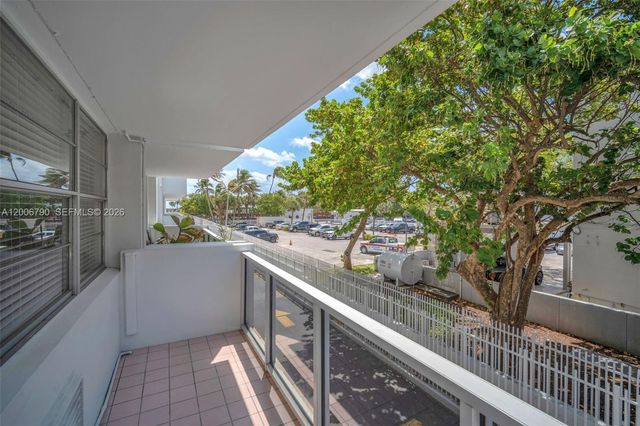 5313 Collins Ave 204, Miami Beach, FL 33140