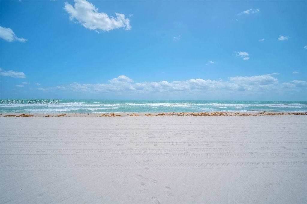 5313 Collins Ave 204, Miami Beach, FL 33140